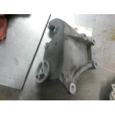 103K105 Alternator Bracket From 2005 Chevrolet Trailblazer  4.2